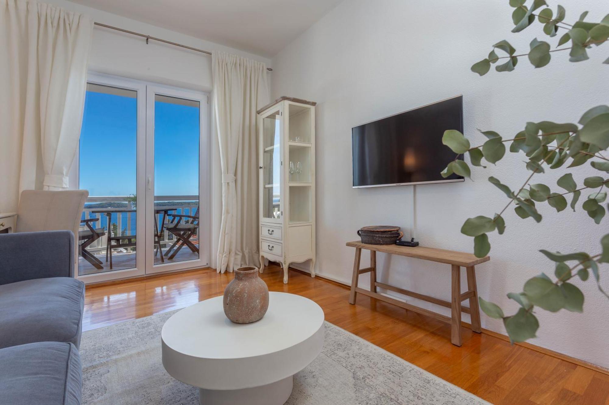 Tia Hvar Top View Apartment Хвар Екстер'єр фото